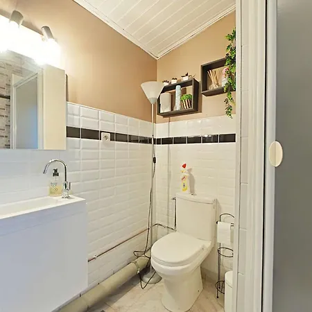 Maison 5 Pieces Avec Wifi, Pres Et Centre, Sur - Fr-1-224a-73 Holiday home Brem-Sur-Mer