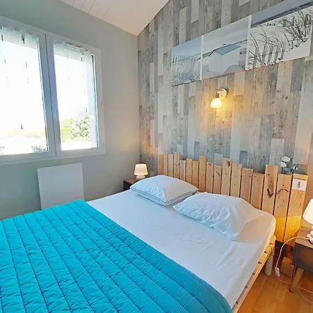 Maison 5 Pieces Avec Wifi, Pres Et Centre, Sur - Fr-1-224a-73 * Brem-Sur-Mer